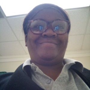 Meet your Posher, Yolanda